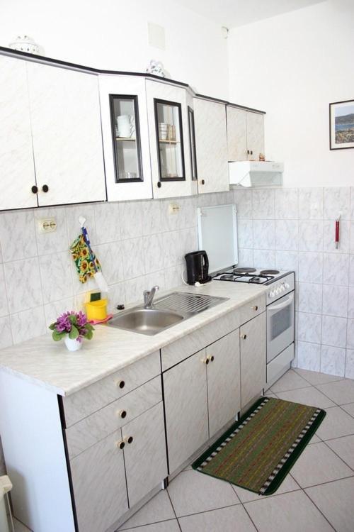 Apartments Ivan Orlic Vinisce Phòng bức ảnh