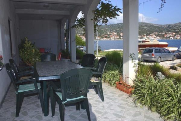 Apartments Ivan Orlic Vinisce Phòng bức ảnh