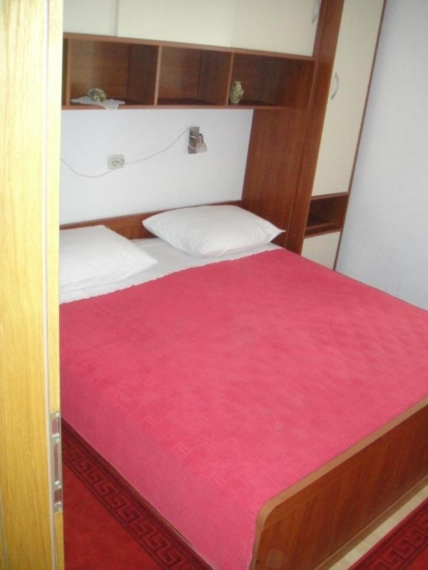 Apartments Ivan Orlic Vinisce Ngoại thất bức ảnh